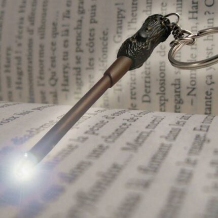 Porta-chaves Varinha luminosa de Harry Potter