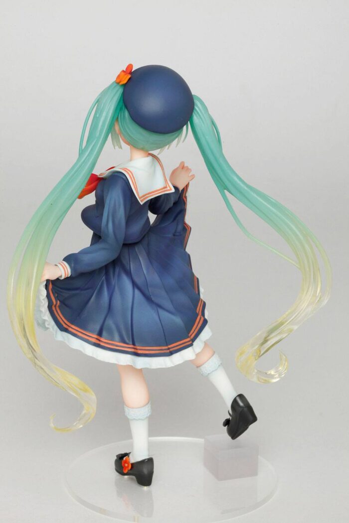 Hatsune Miku - Vocaloid PVC Statue 3rd Season Autumn Ver. (re-sales) 18 cm