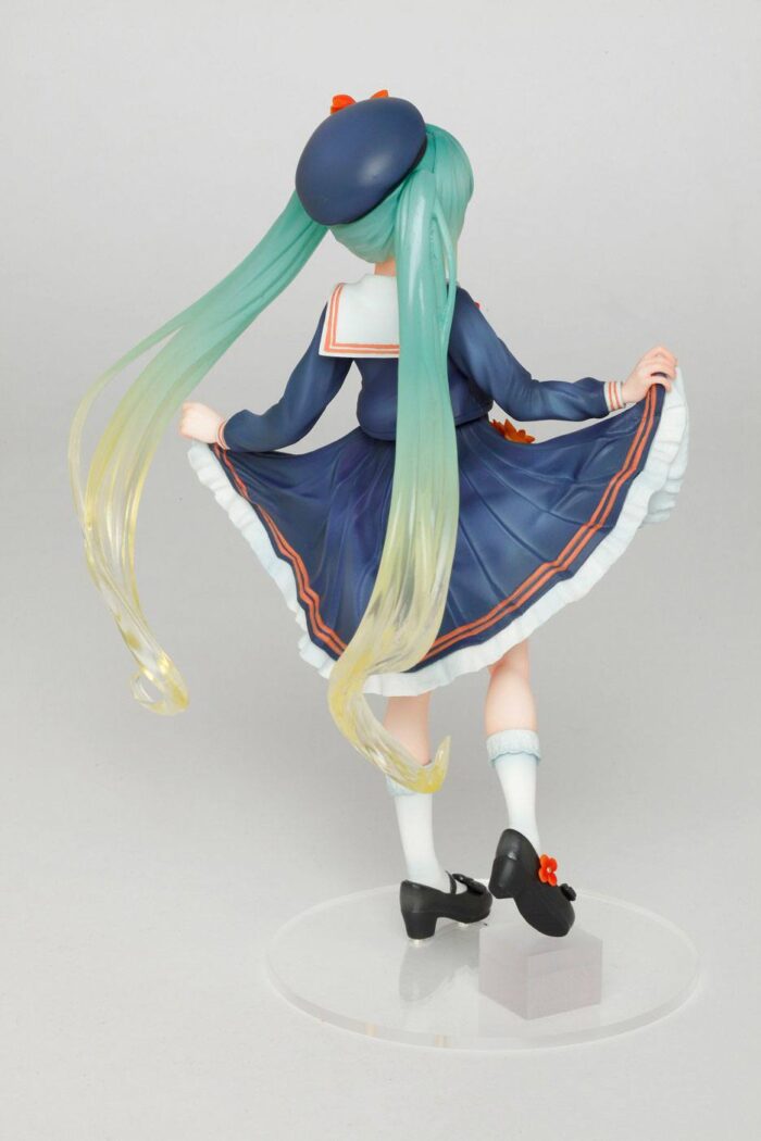 Hatsune Miku - Vocaloid PVC Statue 3rd Season Autumn Ver. (re-sales) 18 cm