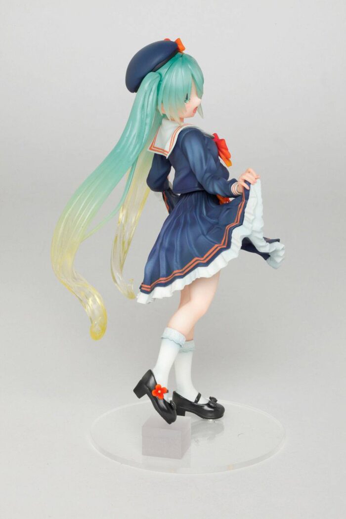 Hatsune Miku - Vocaloid PVC Statue 3rd Season Autumn Ver. (re-sales) 18 cm